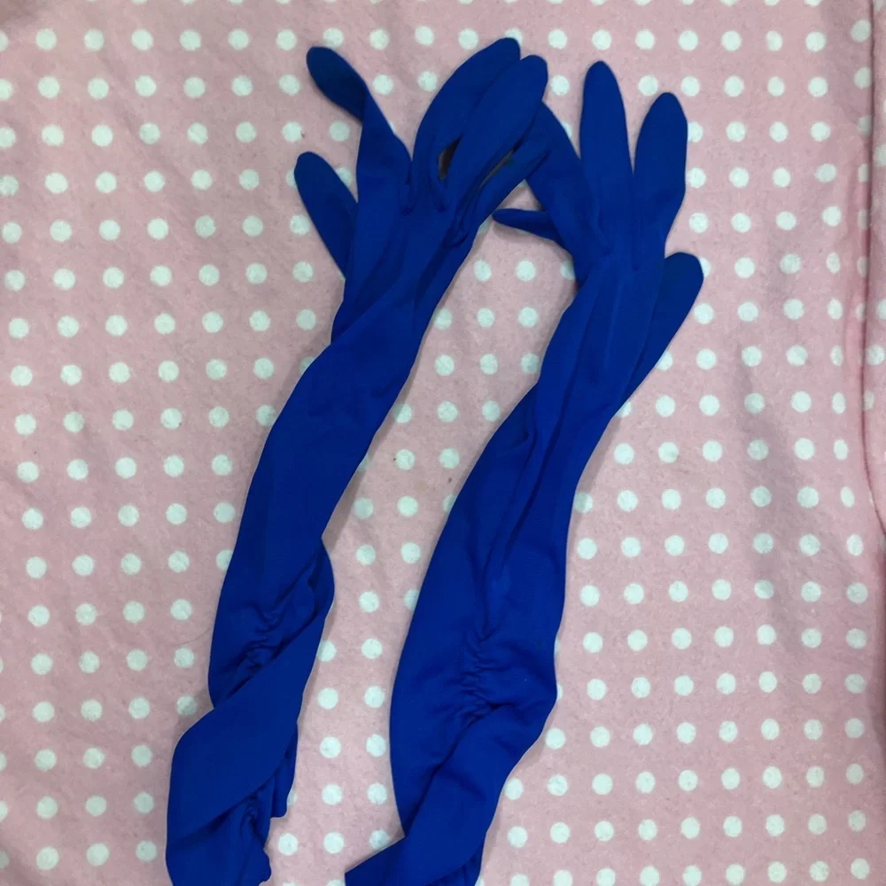 Two Pair Vintage Gloves Medium